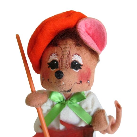 Vintage Annalee Artist Mouse Holding Paint Brush & Leaf Figure Autumn Fall Decor - Picture 5 of 8